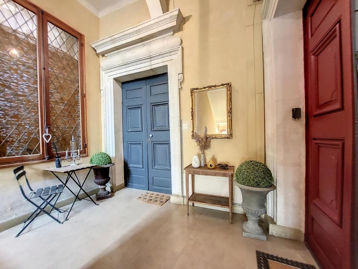 Appartement L'Antre Des Papes à Avignon Extérieur photo